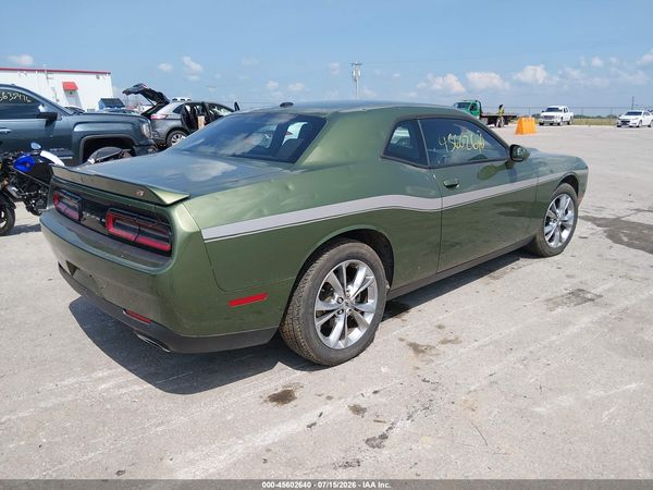 2021 DODGE CHALLENGER SXT AWD