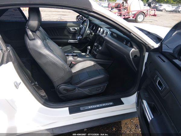 2022 FORD MUSTANG ECOBOOST PREMIUM