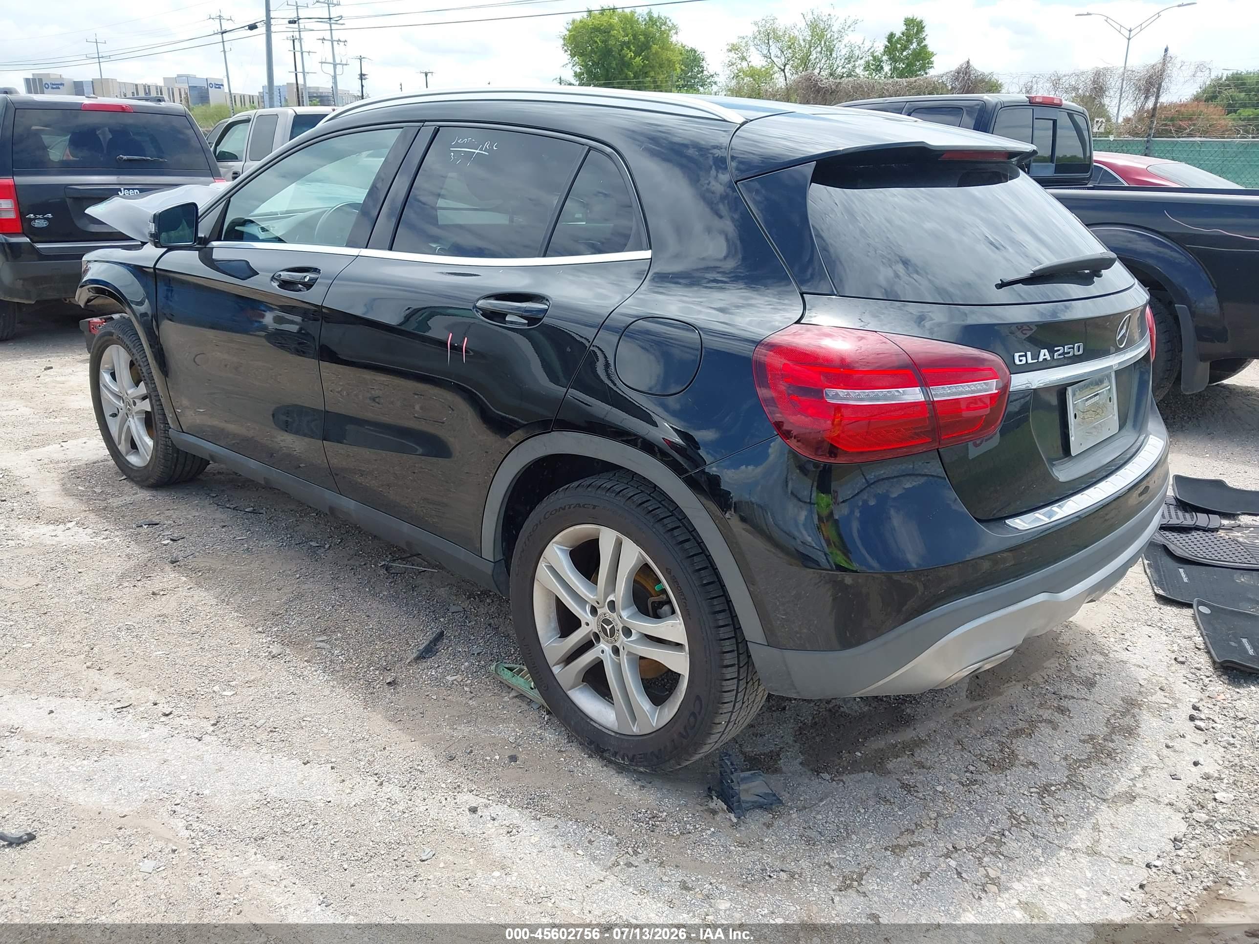 2020 MERCEDES-BENZ GLA 250 GLA250