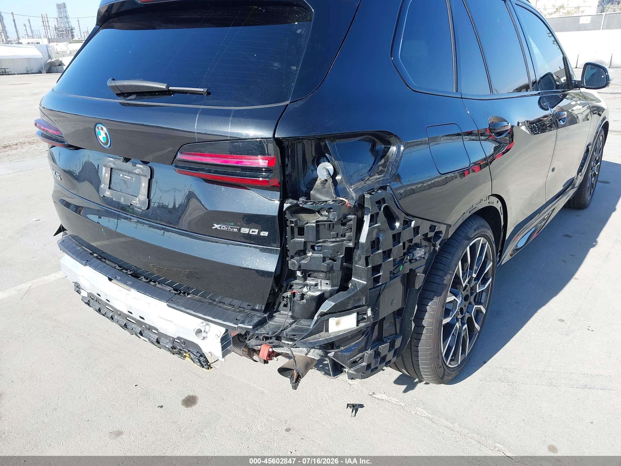 2025 BMW X5 PHEV XDRIVE50E