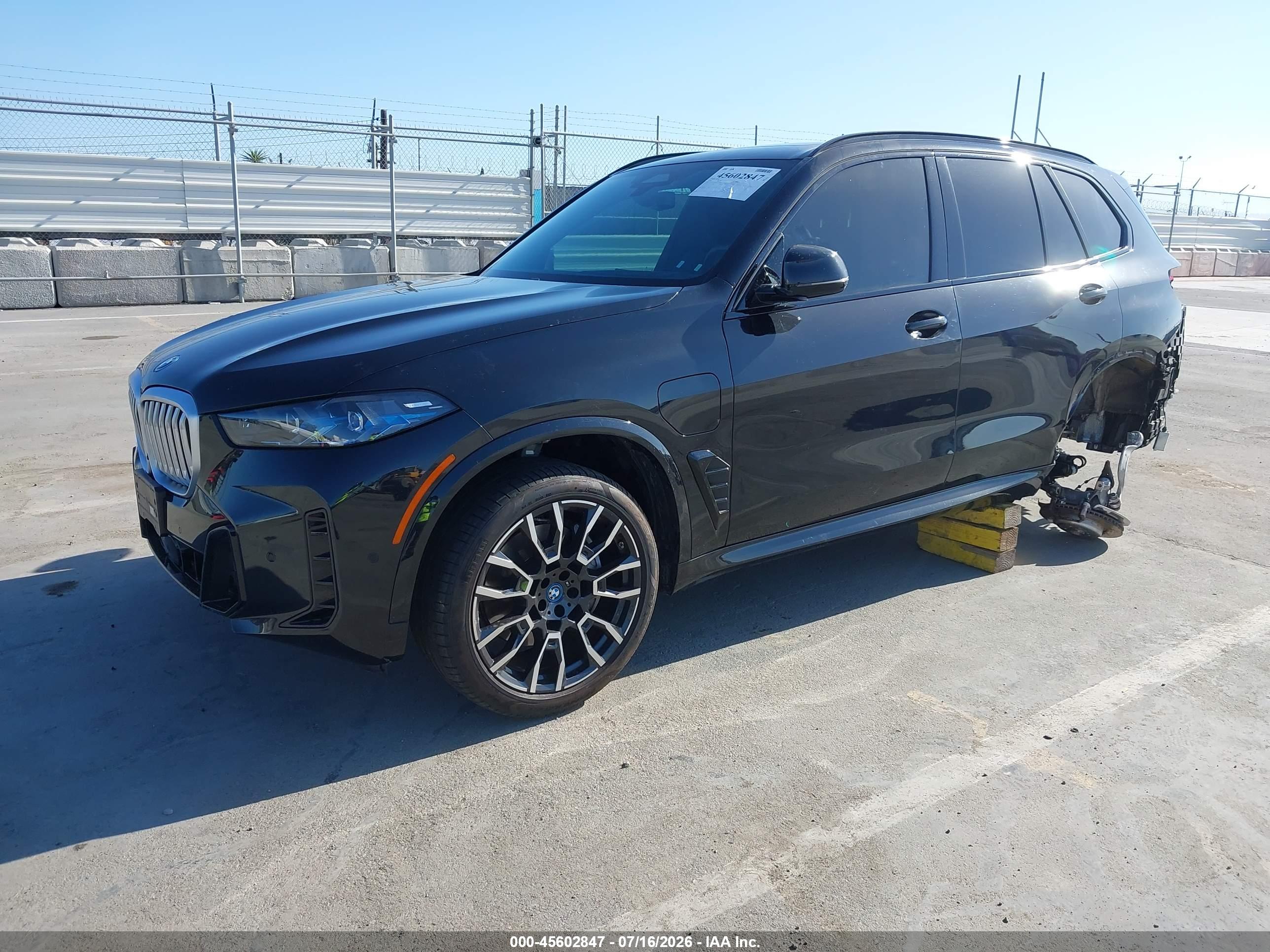 2025 BMW X5 PHEV XDRIVE50E