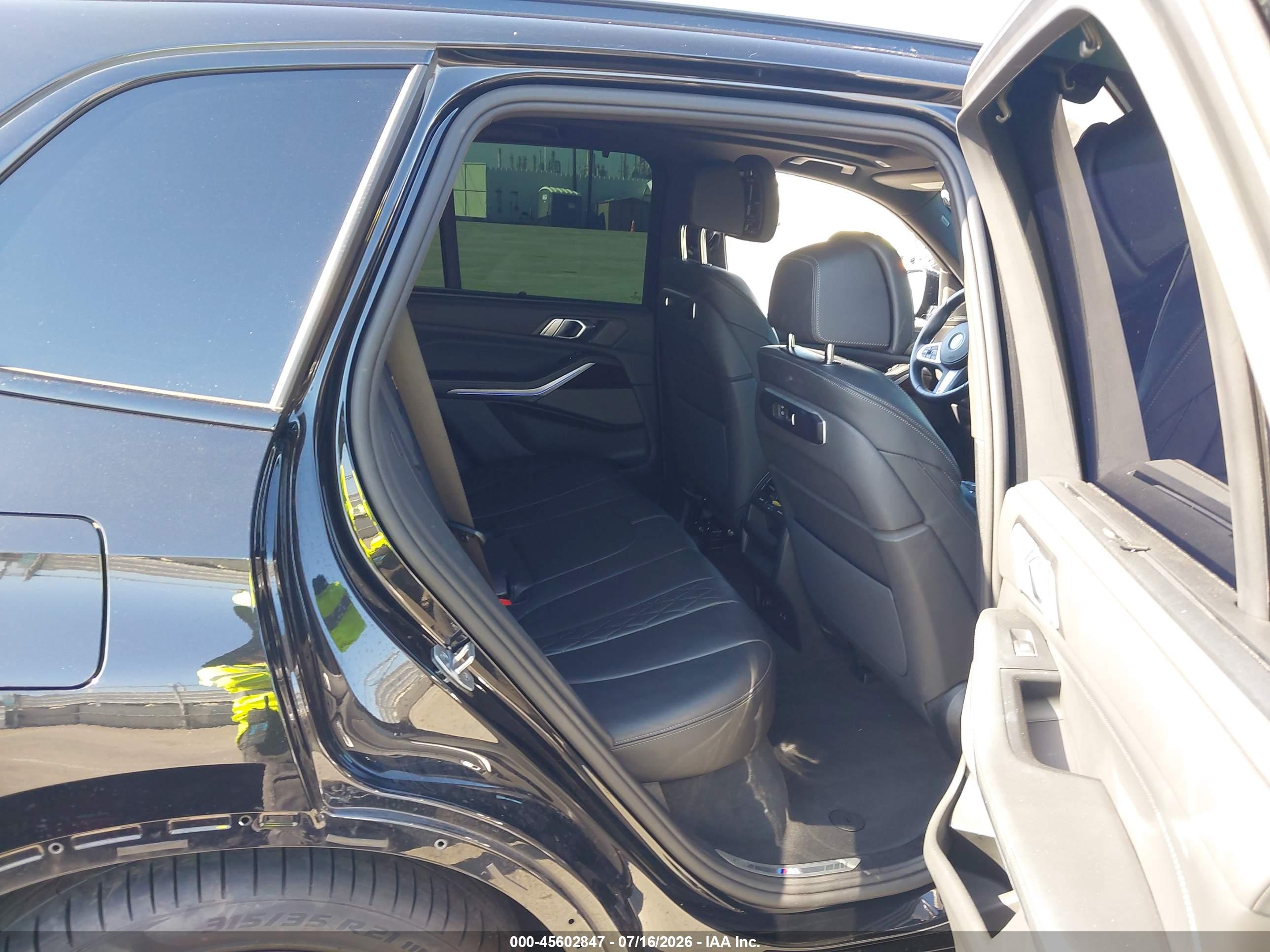 2025 BMW X5 PHEV XDRIVE50E