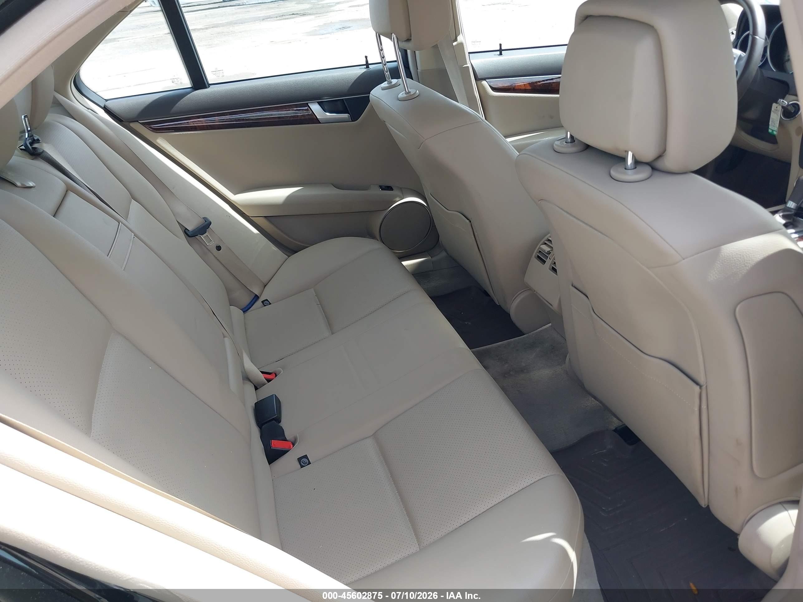 2012 MERCEDES-BENZ C 250 C250