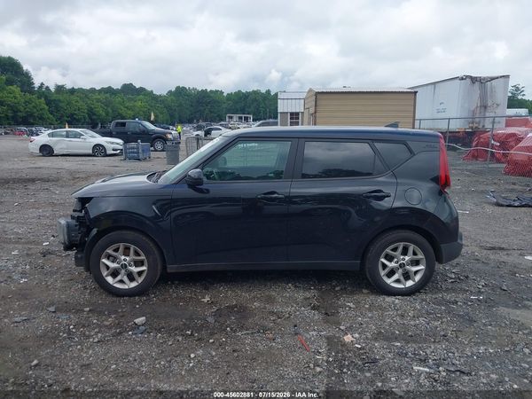 2022 KIA SOUL S