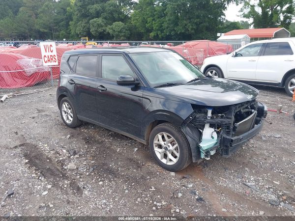 2022 KIA SOUL S