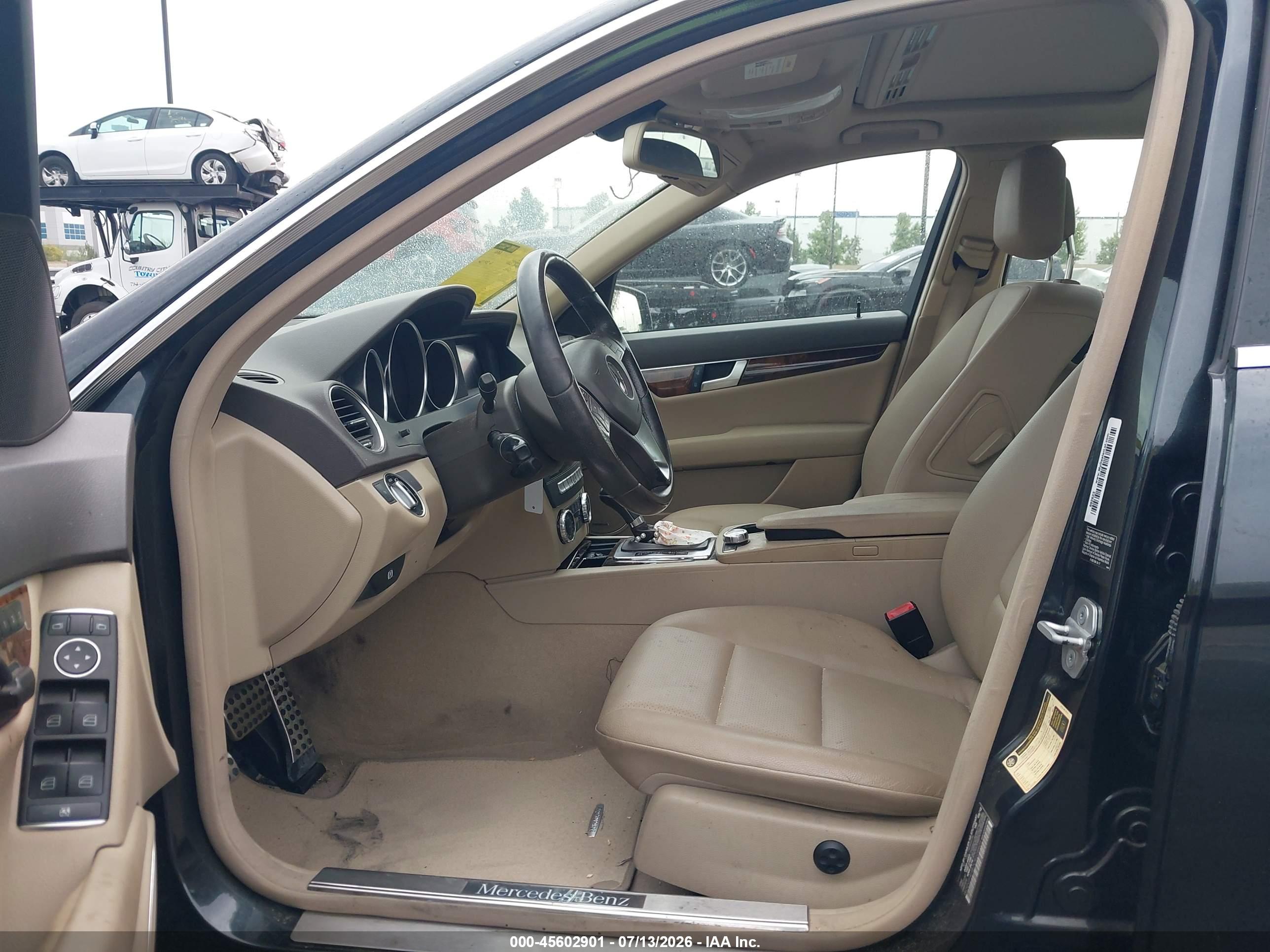 2012 MERCEDES-BENZ C 250 SPORT