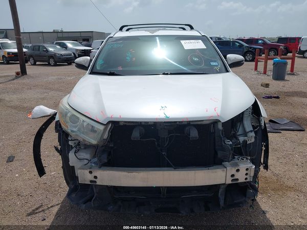 2016 TOYOTA HIGHLANDER XLE V6