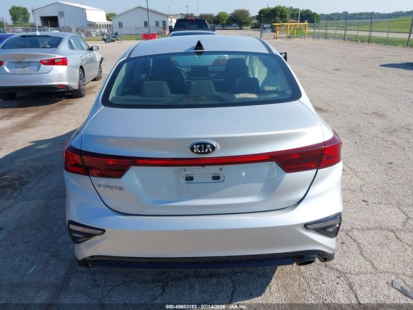 2019 KIA FORTE LXS