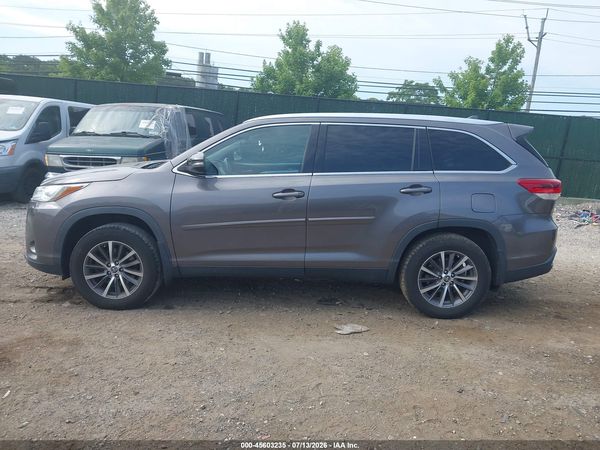 2019 TOYOTA HIGHLANDER XLE