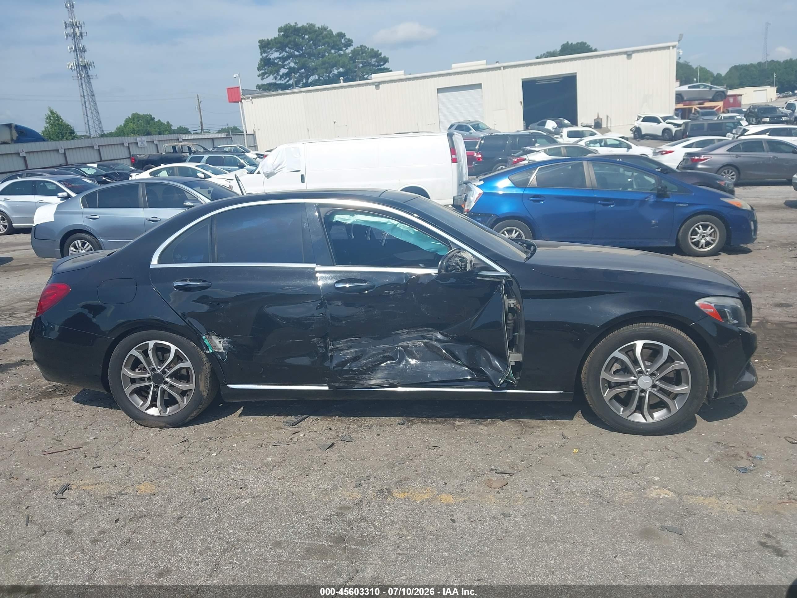 2016 MERCEDES-BENZ C 300 C300