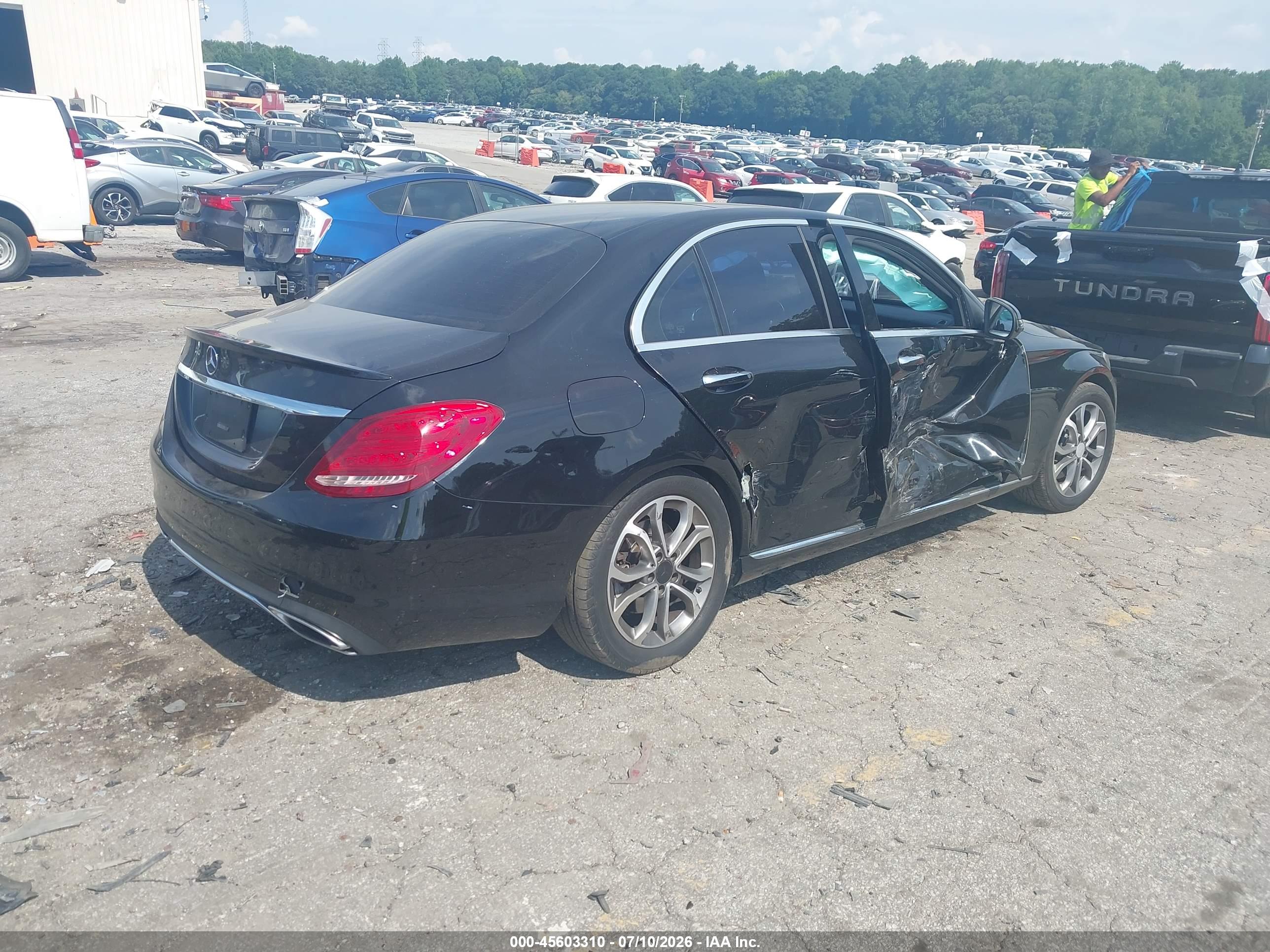 2016 MERCEDES-BENZ C 300 C300