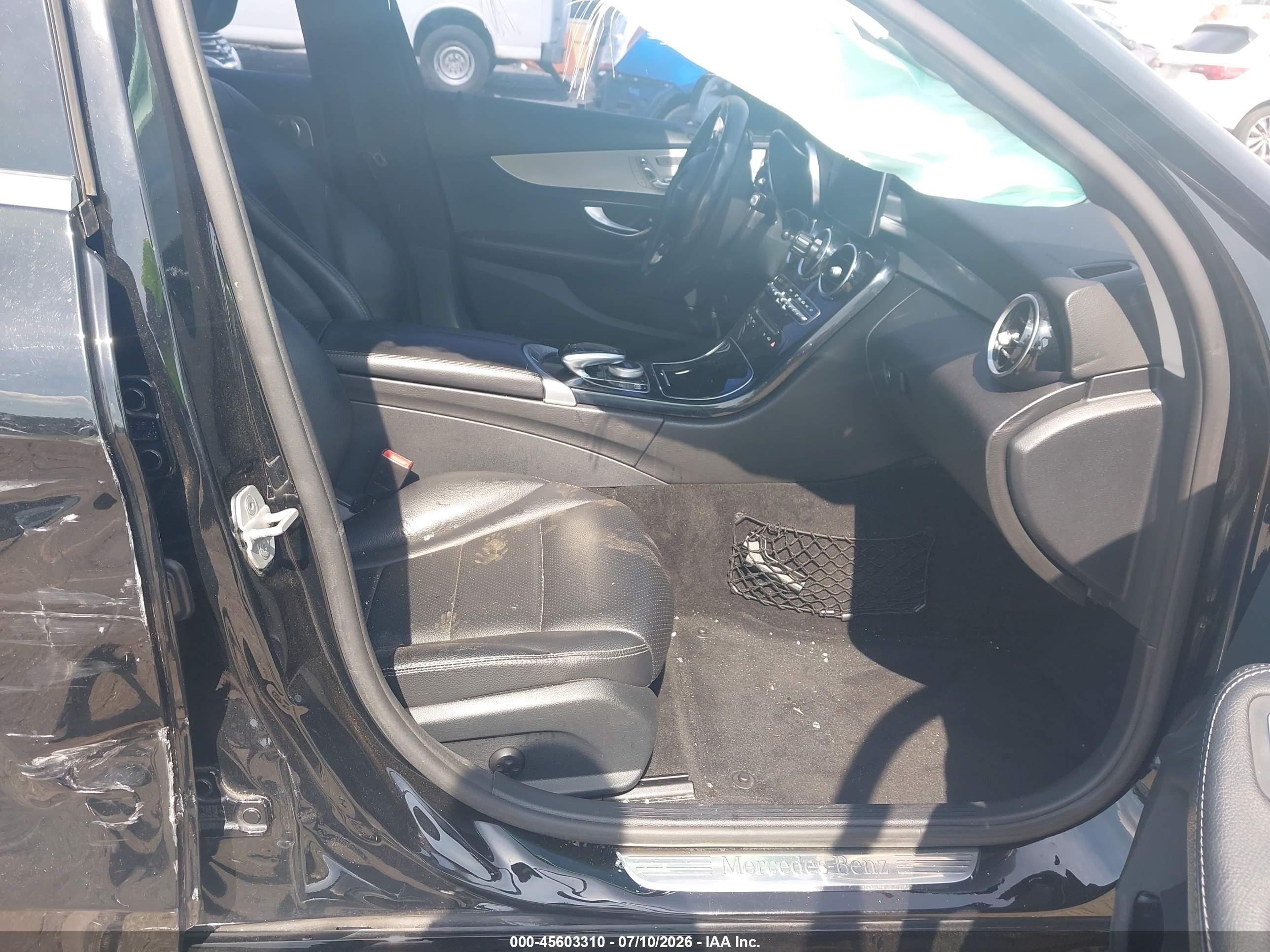 2016 MERCEDES-BENZ C 300 C300