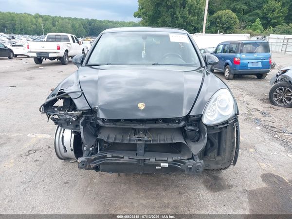 2012 PORSCHE CAYENNE