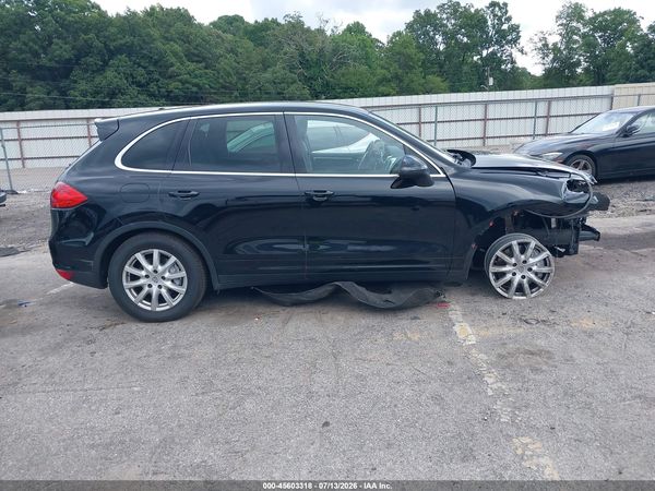 2012 PORSCHE CAYENNE