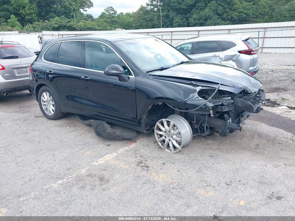 2012 PORSCHE CAYENNE