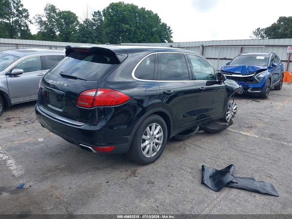 2012 PORSCHE CAYENNE