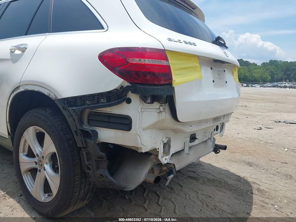 2018 MERCEDES-BENZ GLC 300 GLC300