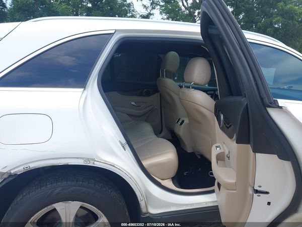 2018 MERCEDES-BENZ GLC 300 GLC300