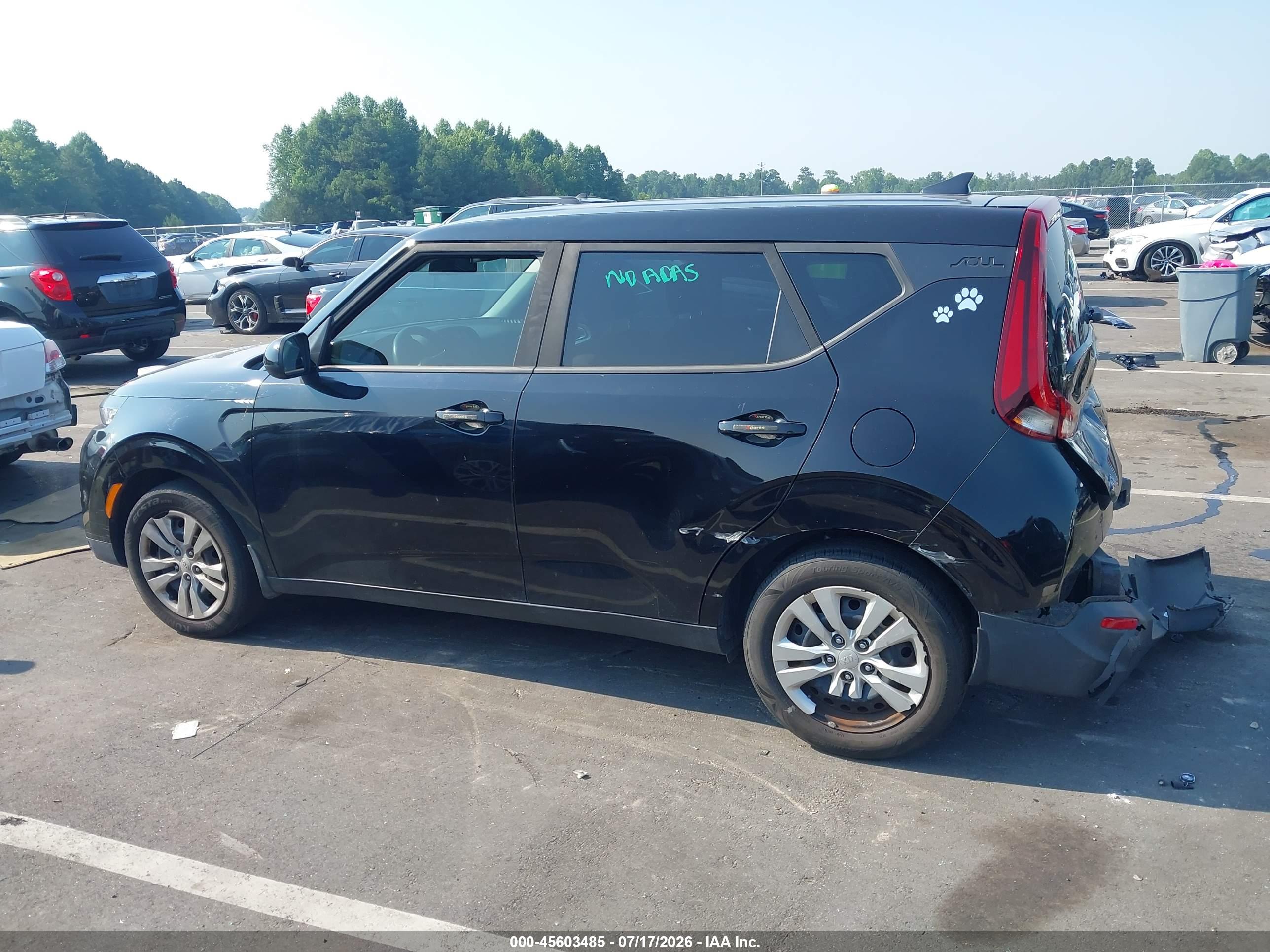 2020 KIA SOUL LX