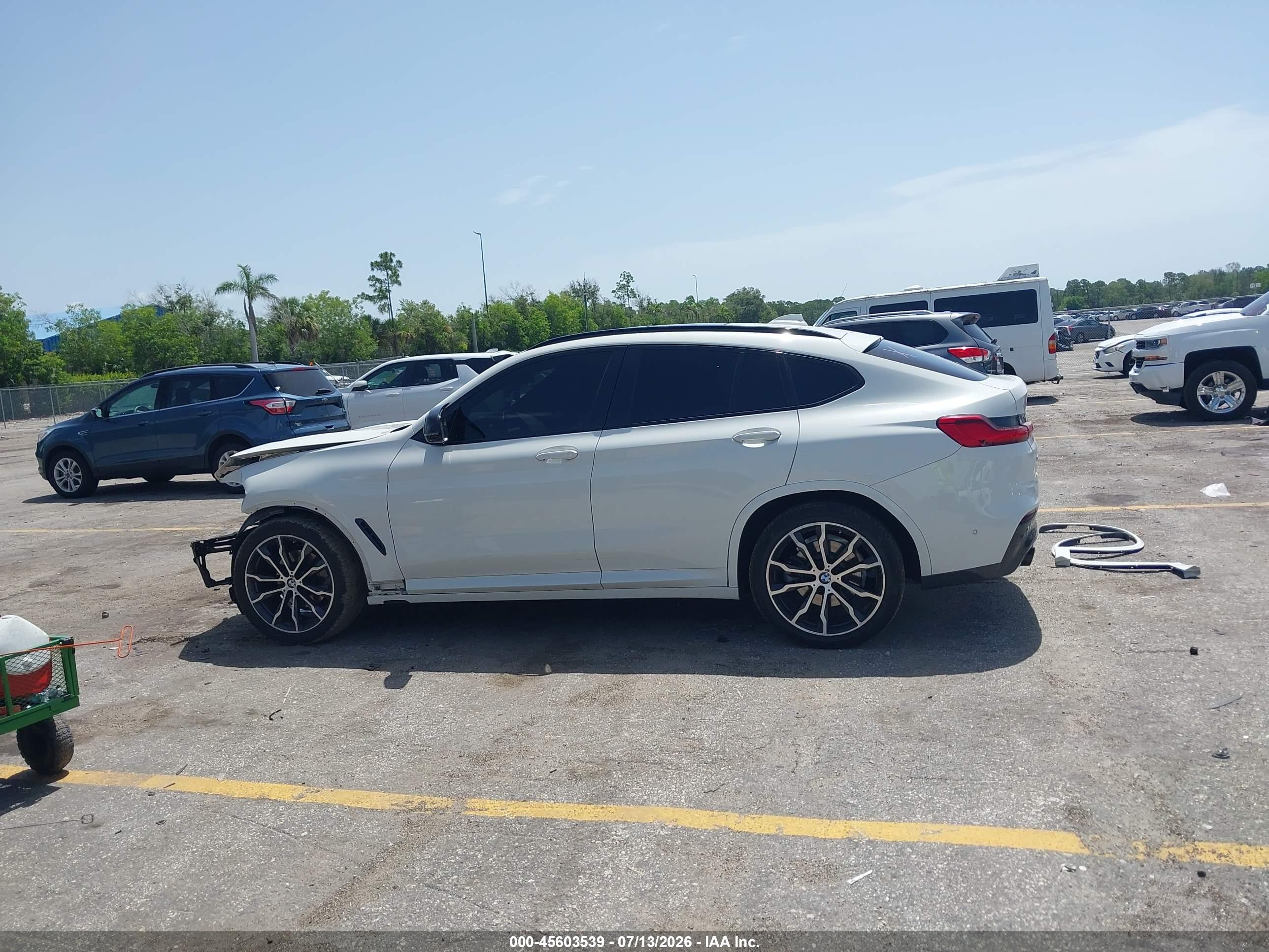 2021 BMW X4 XDRIVE30I