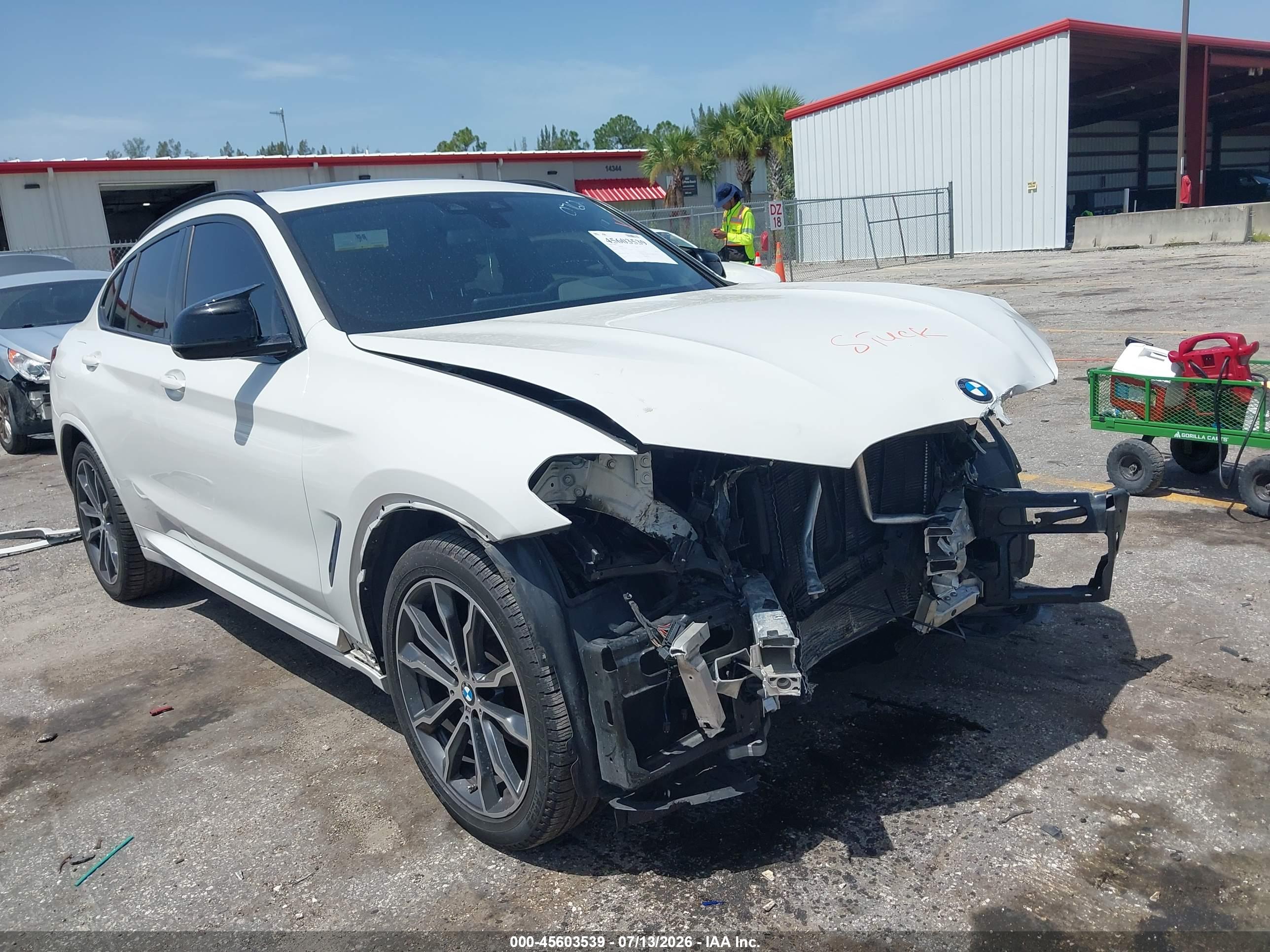 2021 BMW X4 XDRIVE30I