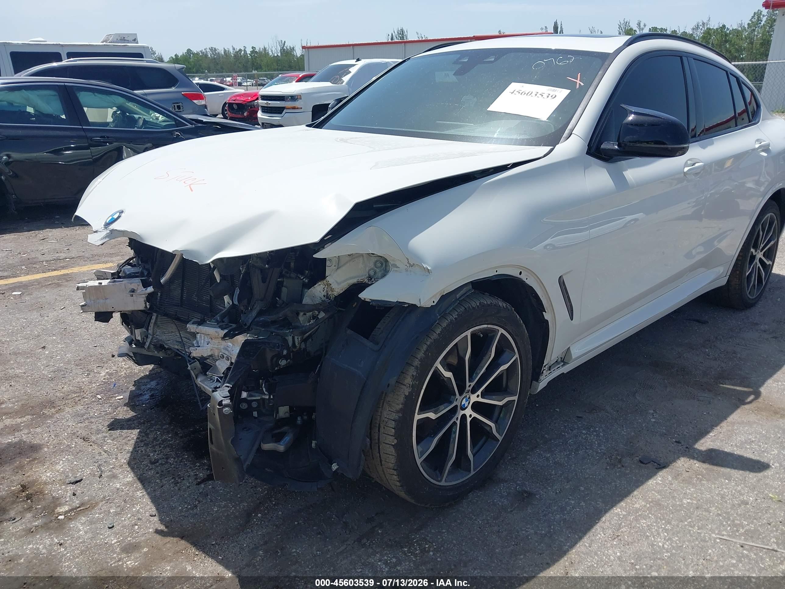 2021 BMW X4 XDRIVE30I
