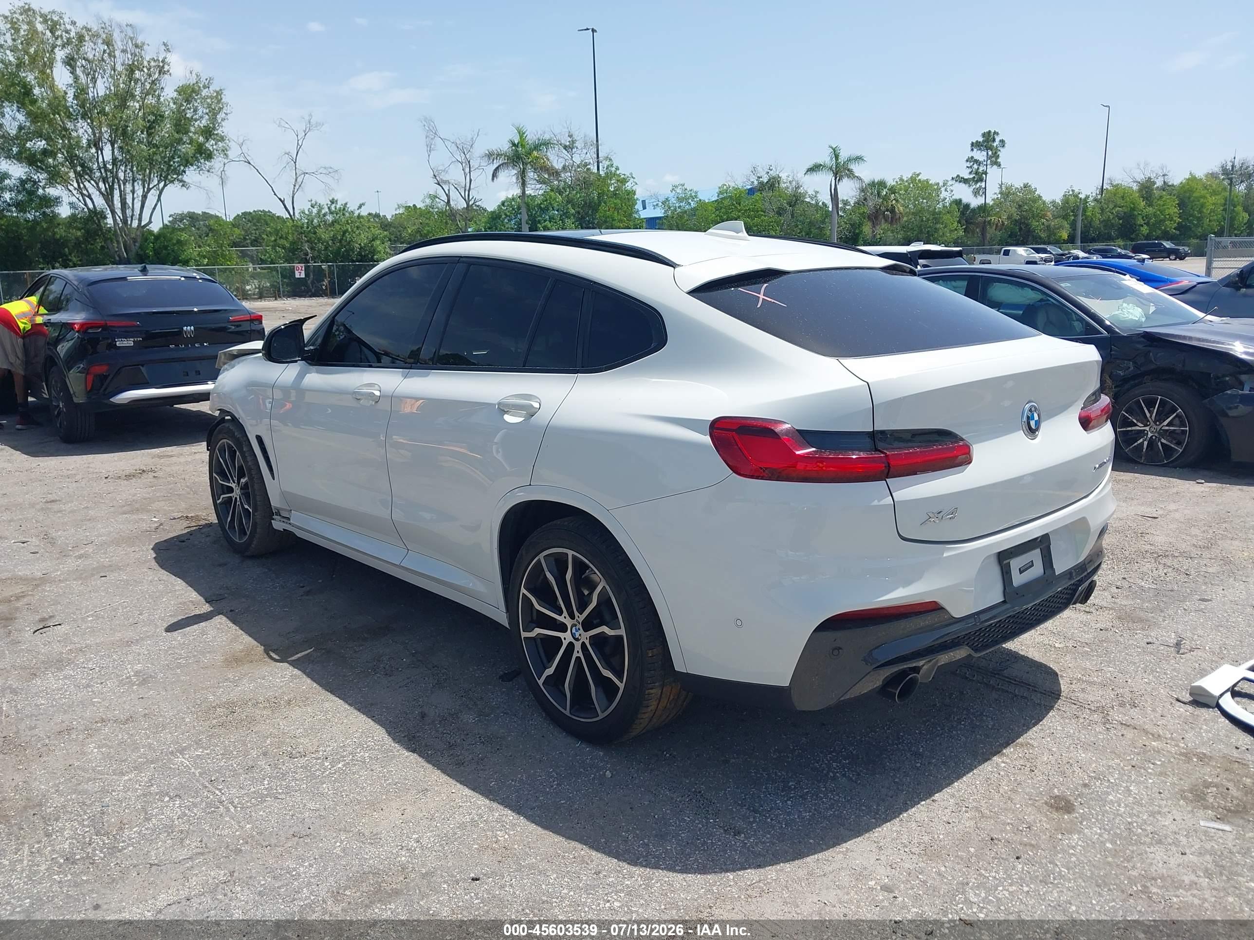 2021 BMW X4 XDRIVE30I