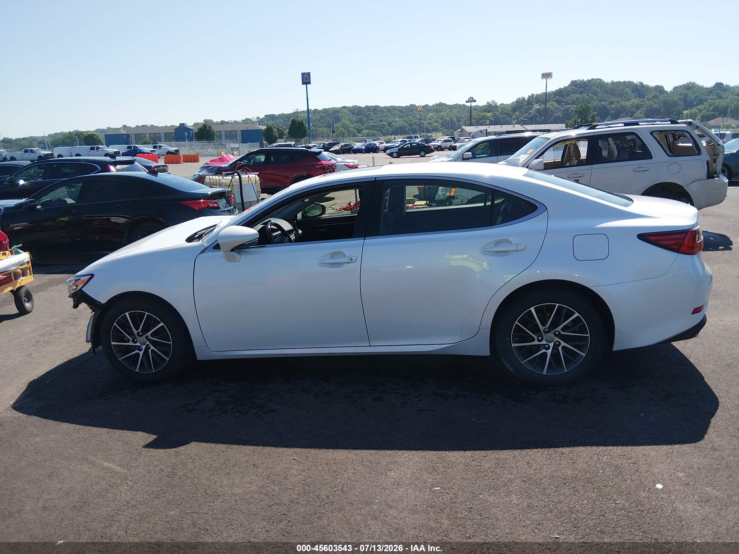 2016 LEXUS ES 350