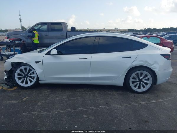 2022 TESLA MODEL 3