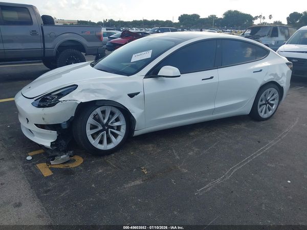 2022 TESLA MODEL 3