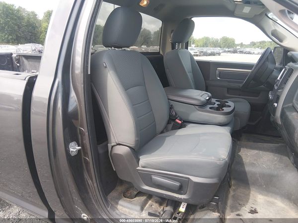 2016 RAM 1500 ST