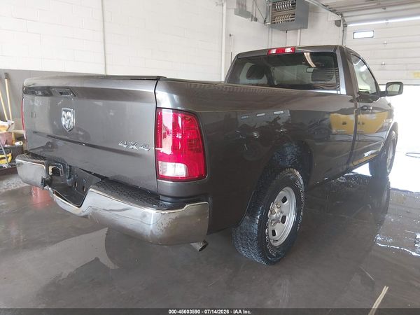 2016 RAM 1500 ST