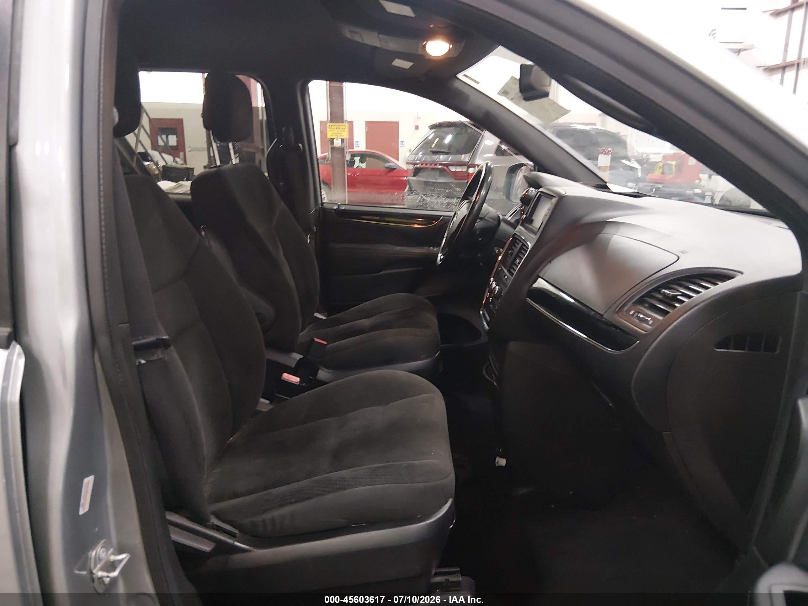 2018 DODGE GRAND CARAVAN SE PLUS — I5