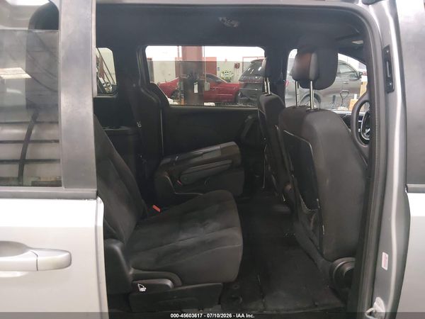 2018 DODGE GRAND CARAVAN SE PLUS — I8