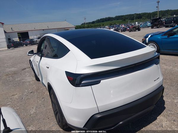 2026 TESLA MODEL Y