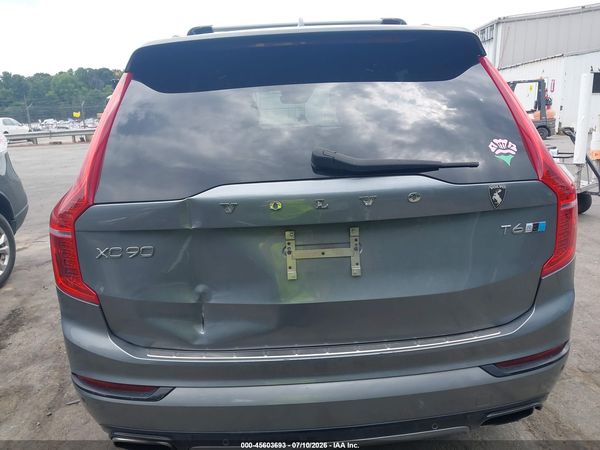 2017 VOLVO XC90 T6 R-DESIGN