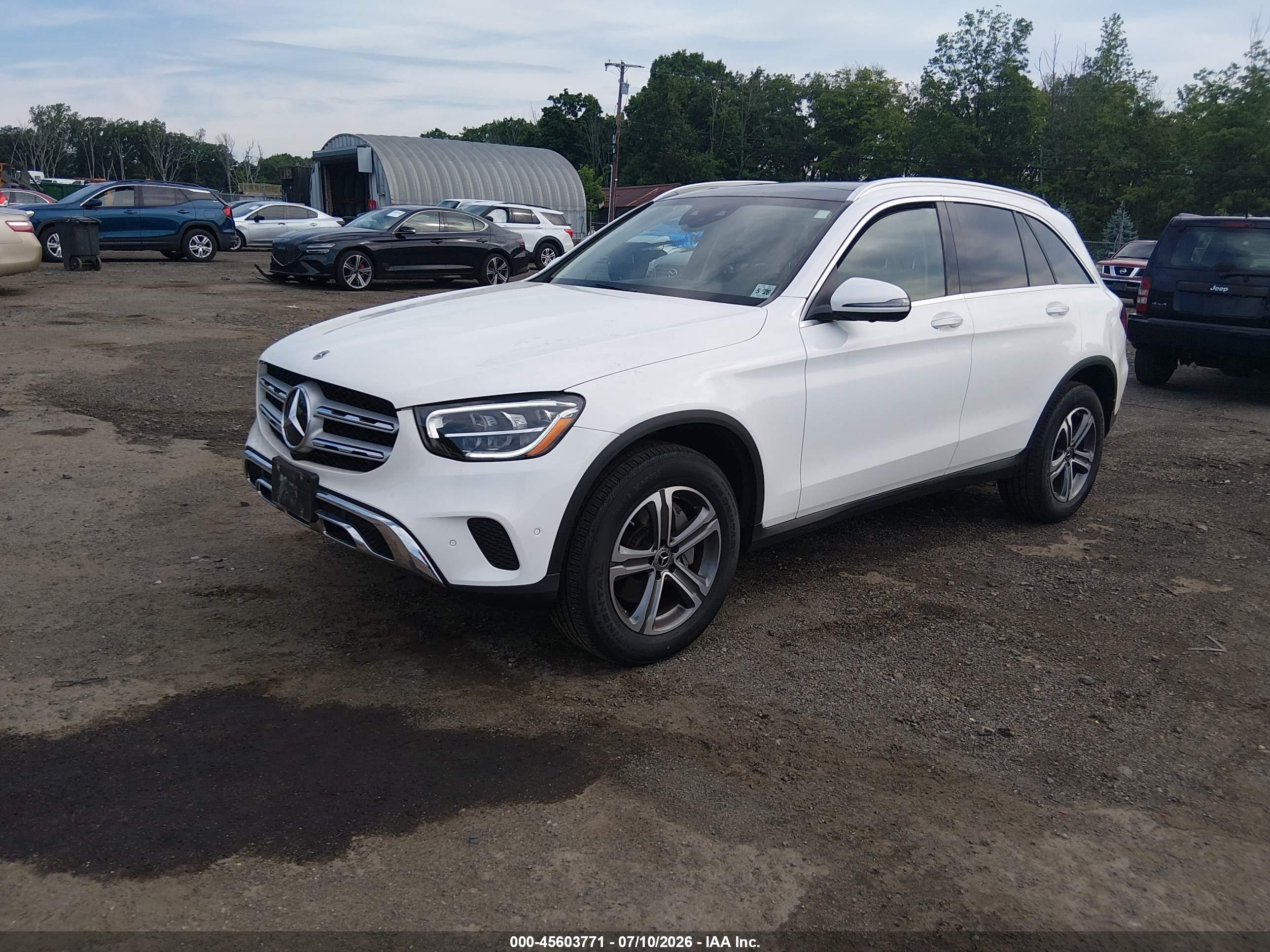 2021 MERCEDES-BENZ GLC 300 4MATIC SUV