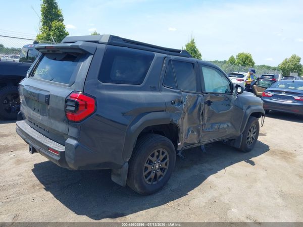 2026 TOYOTA 4RUNNER SR5