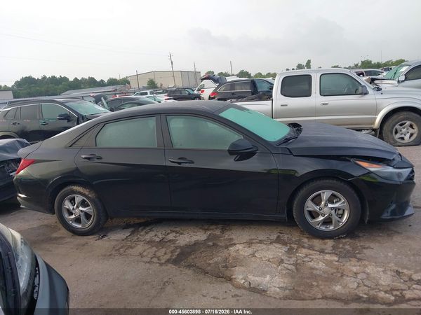 2022 HYUNDAI ELANTRA SE