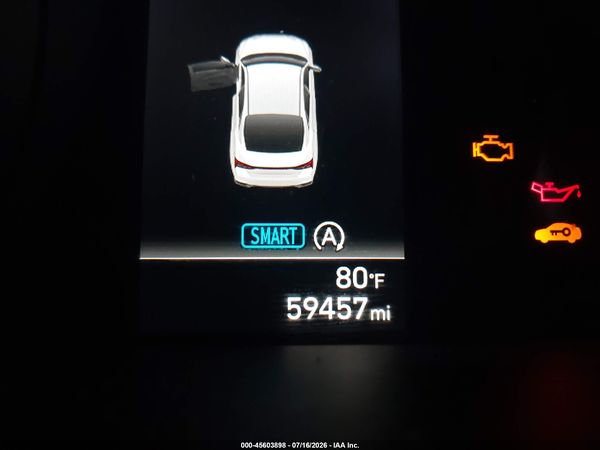 2022 HYUNDAI ELANTRA SE