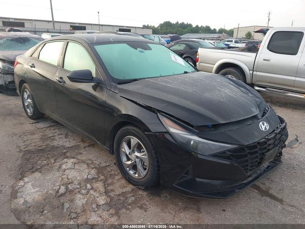 2022 HYUNDAI ELANTRA SE