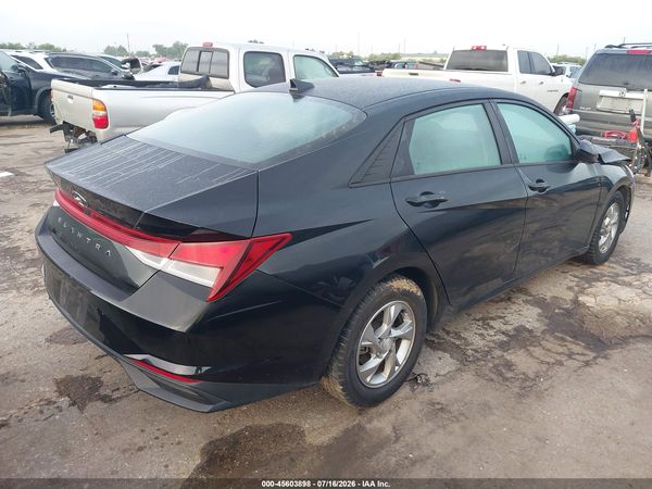 2022 HYUNDAI ELANTRA SE