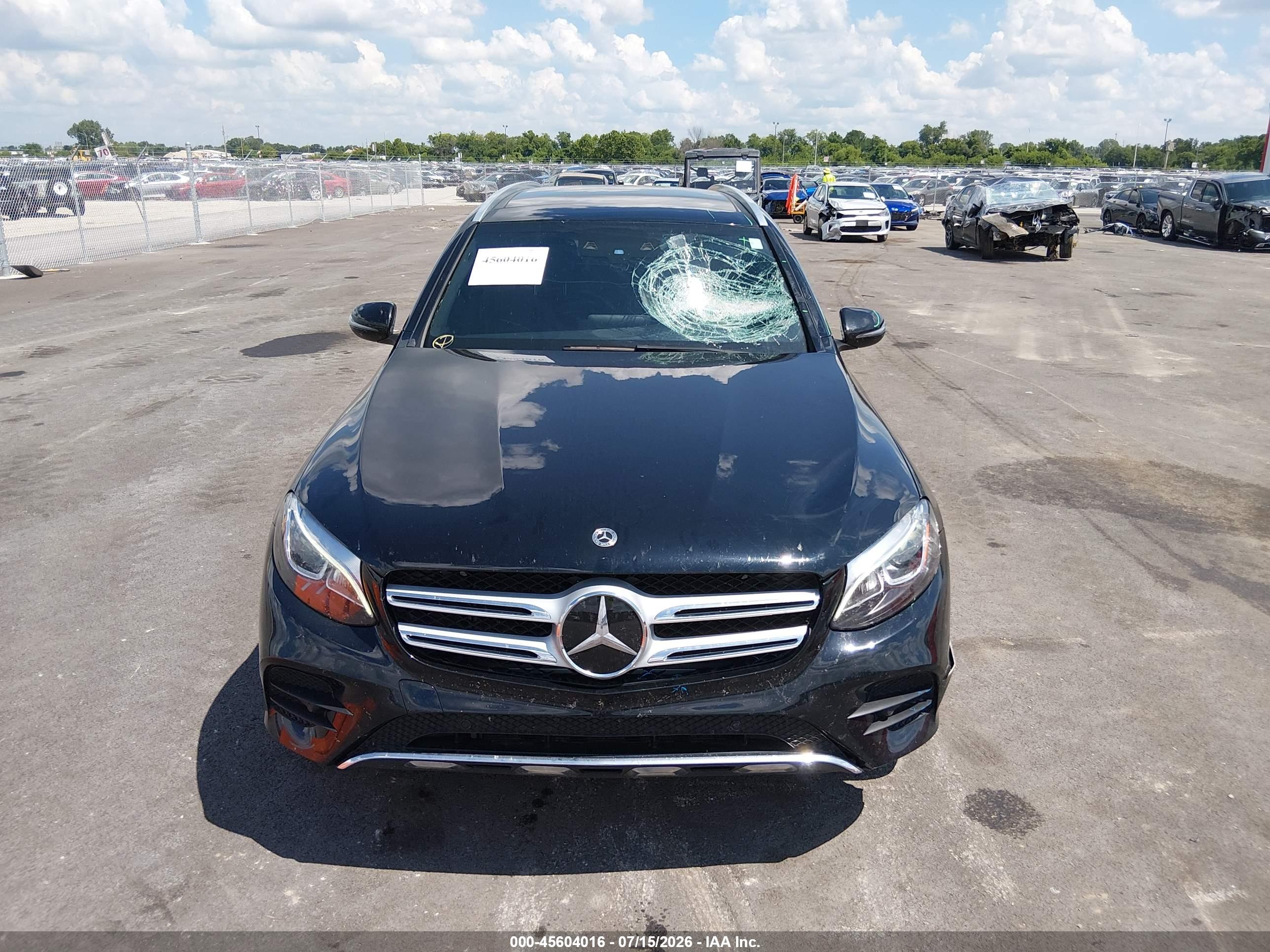 2019 MERCEDES-BENZ GLC 300 4MATIC