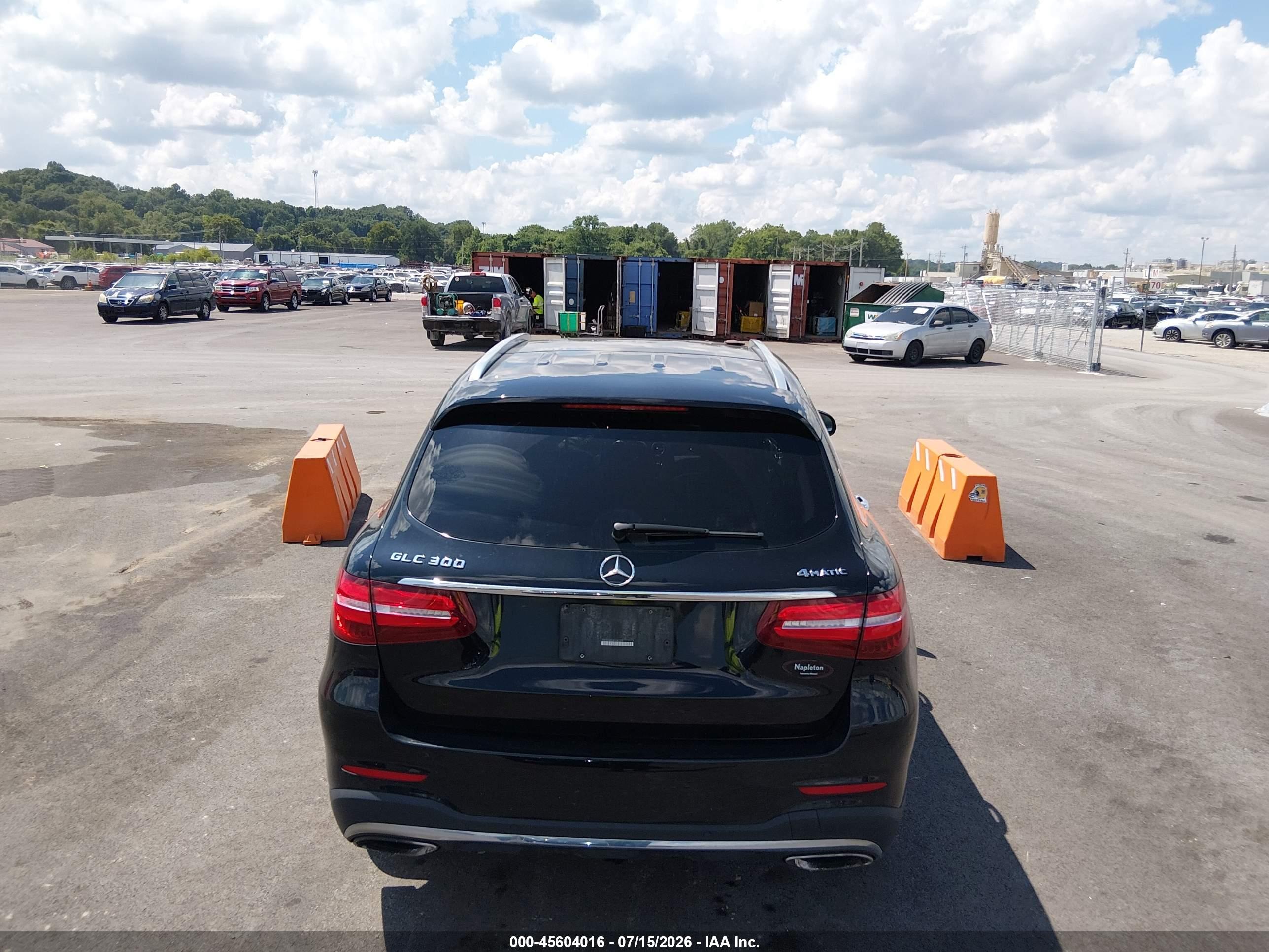 2019 MERCEDES-BENZ GLC 300 4MATIC