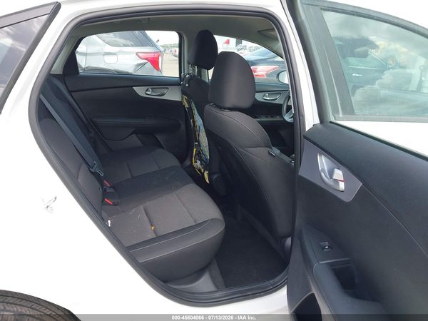 2024 KIA FORTE LX