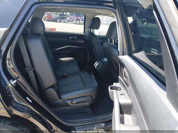2022 KIA SORENTO S