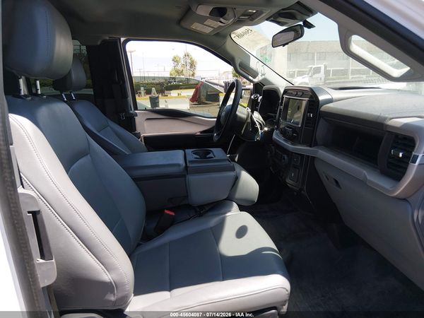 2023 FORD F-150 XL/XLT