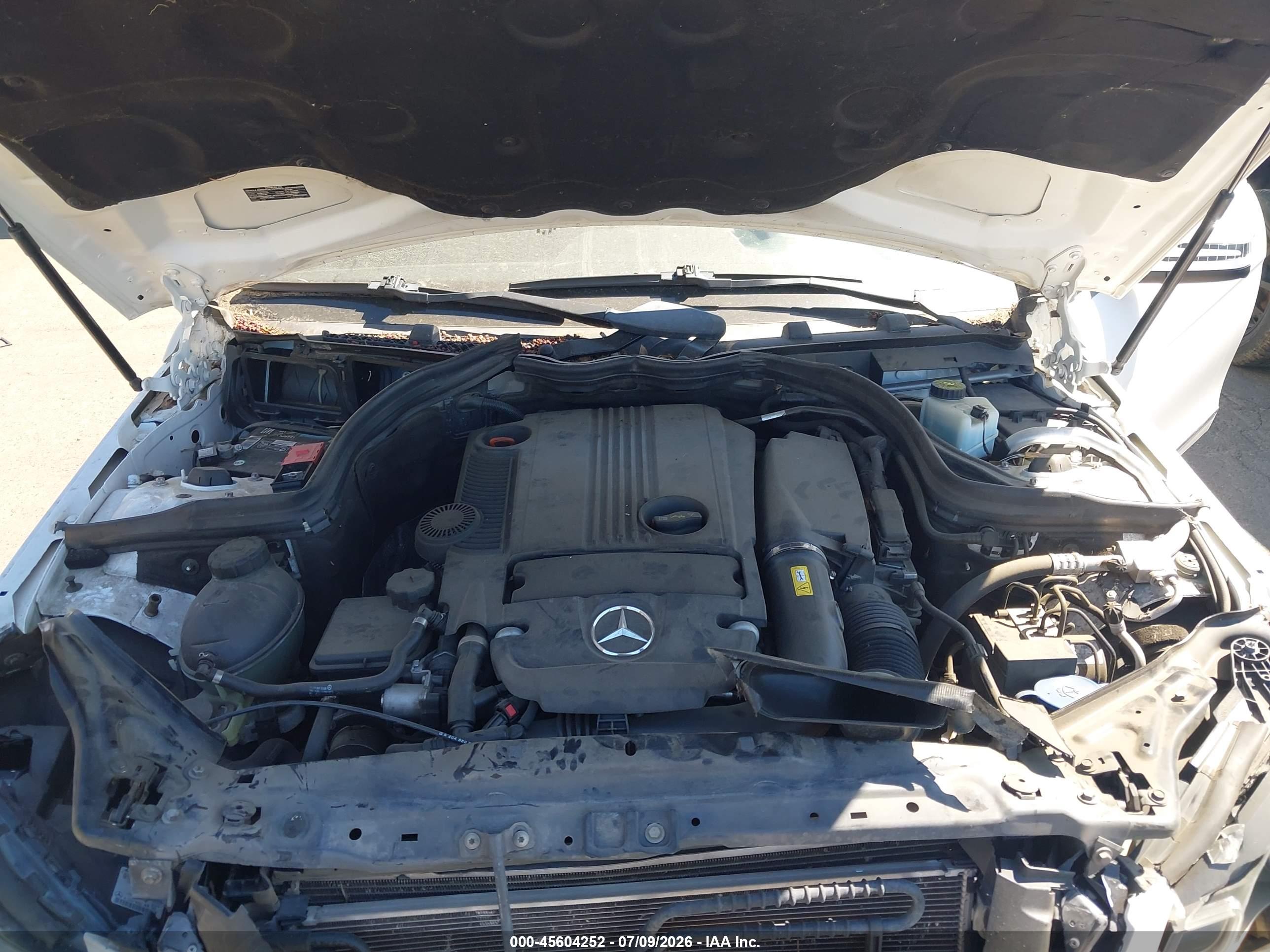2013 MERCEDES-BENZ C 250 C250