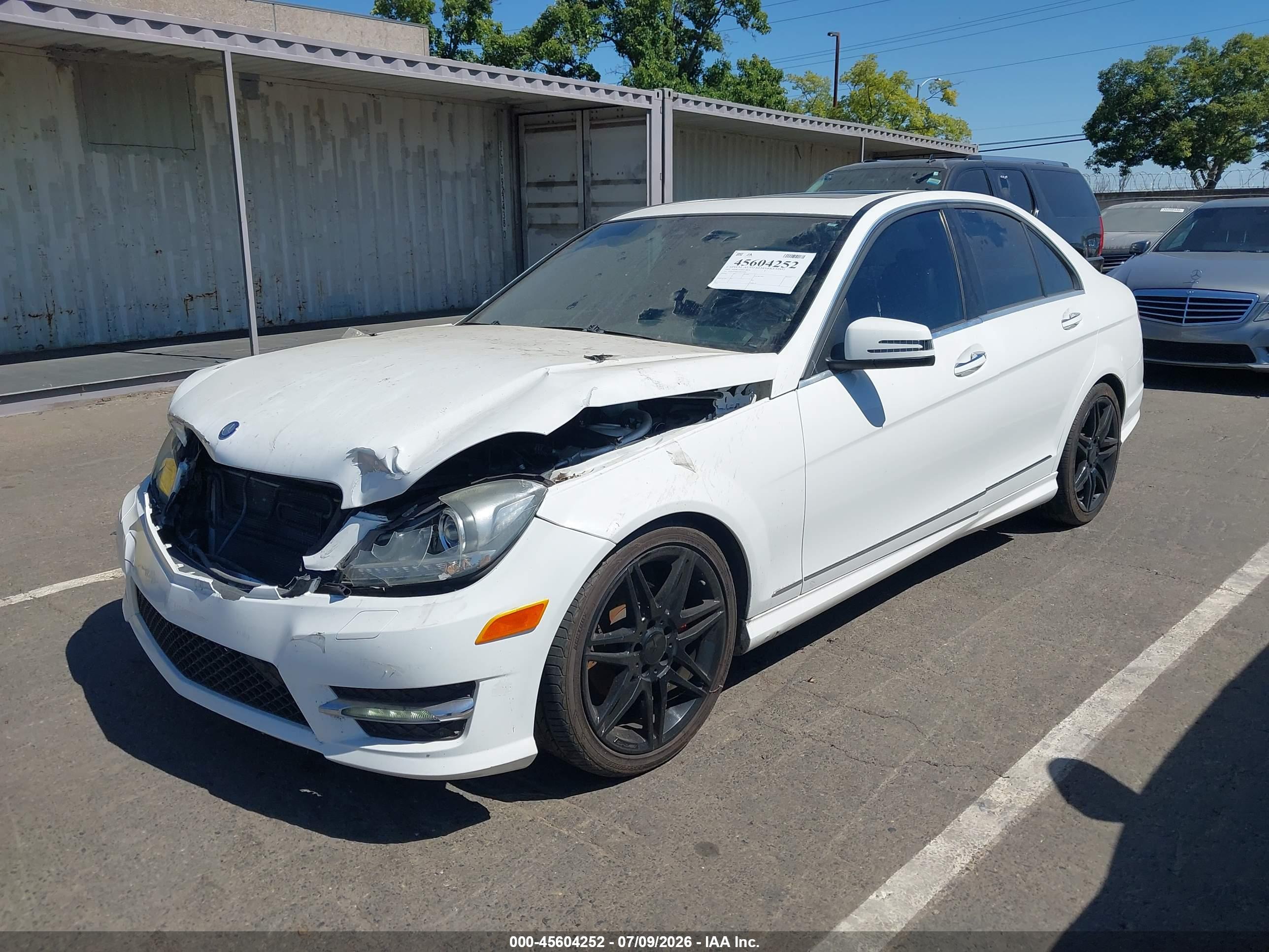 2013 MERCEDES-BENZ C 250 C250