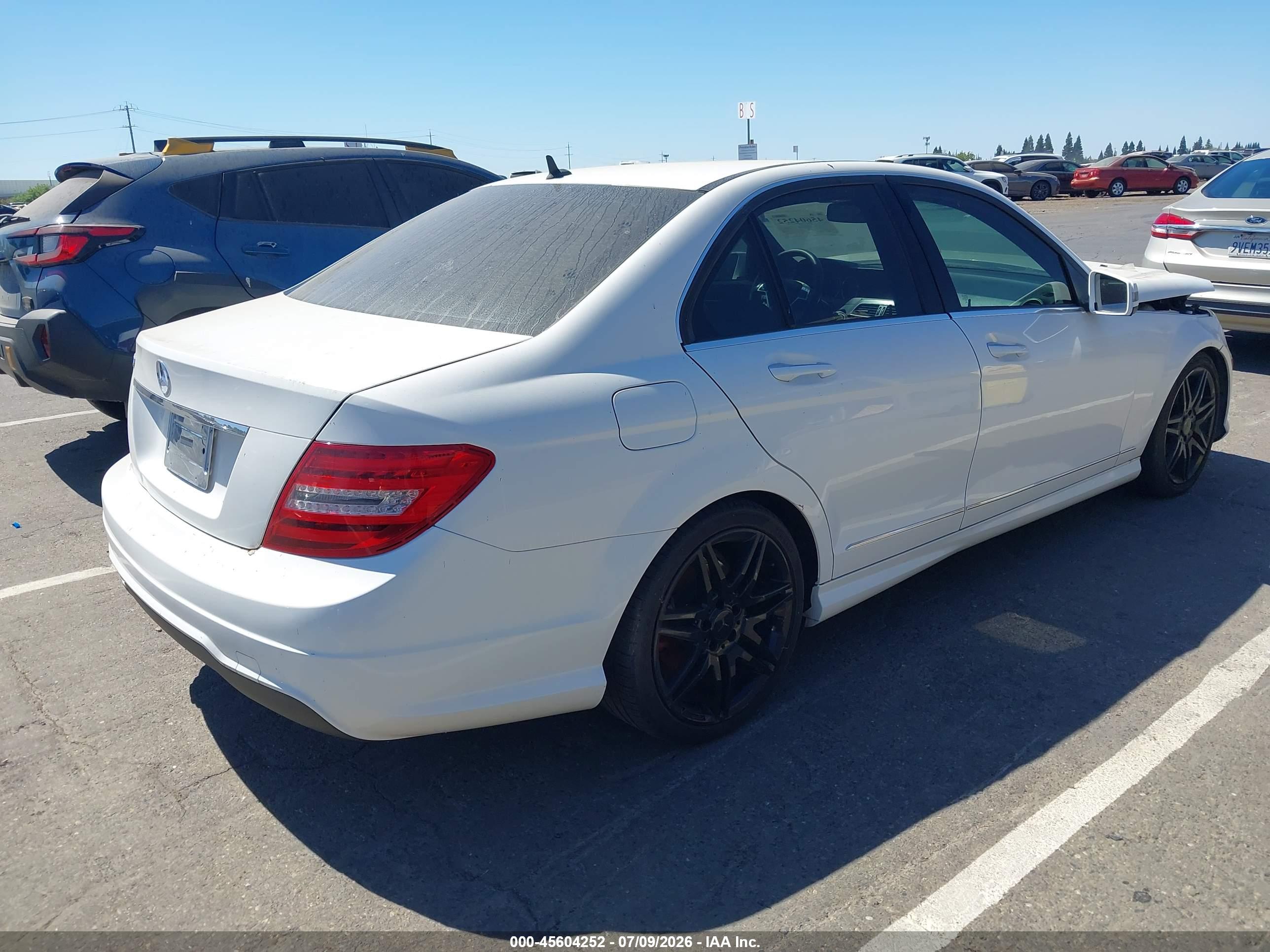 2013 MERCEDES-BENZ C 250 C250